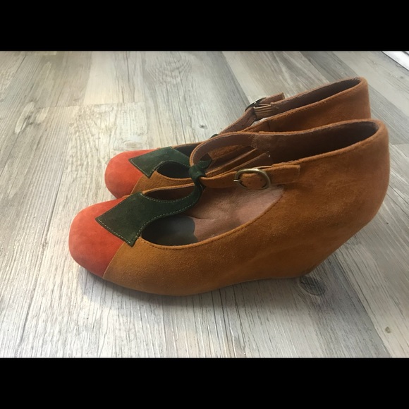 Jeffree Campbell T-Strap Wedge - Picture 2 of 4